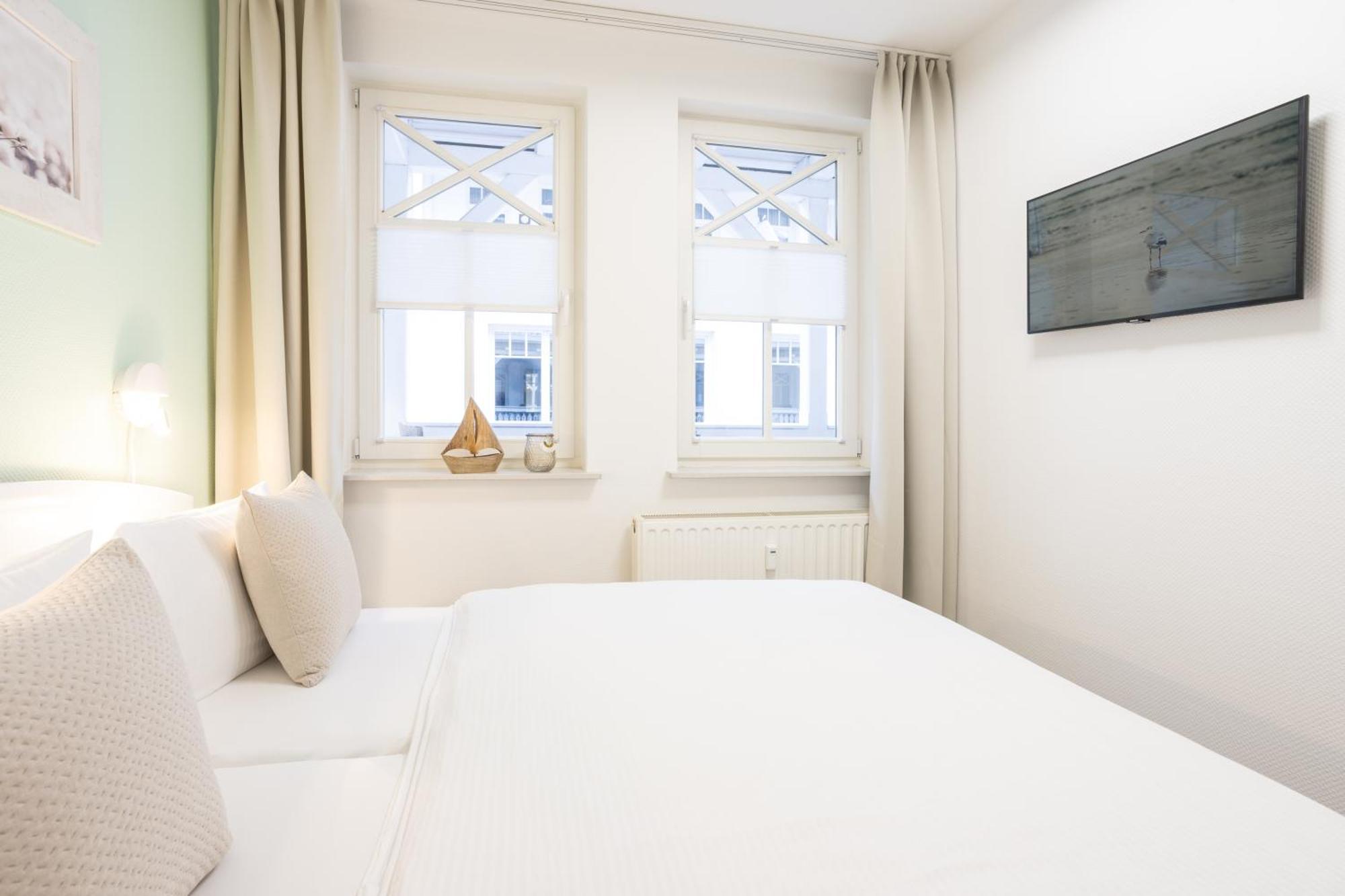 Fewo Auszeit Im Haus Strandburg Binz Exterior foto
